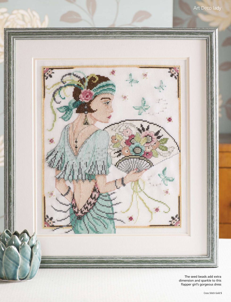 Cross Stitch Gold Magazine December 2015 Back Issue